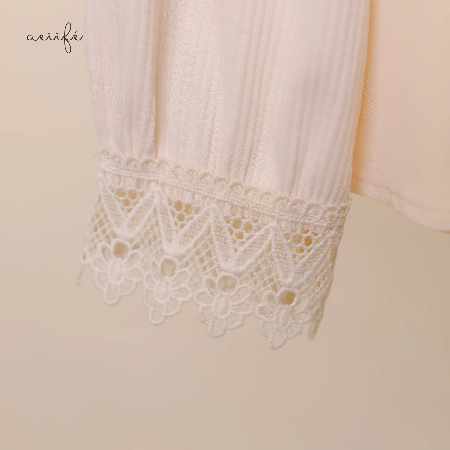 三重質料拼接上衣