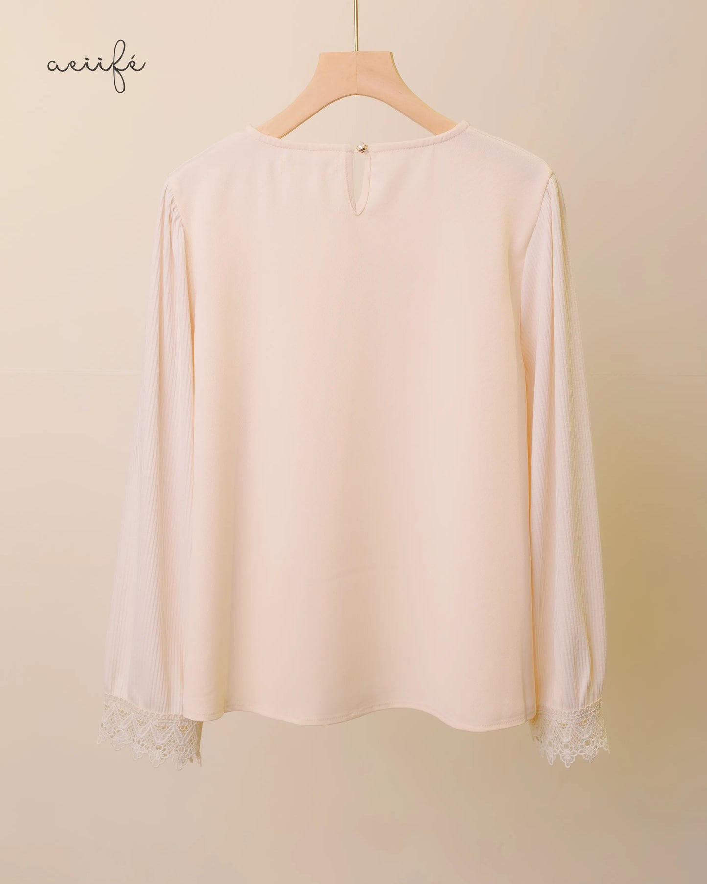 三重質料拼接上衣