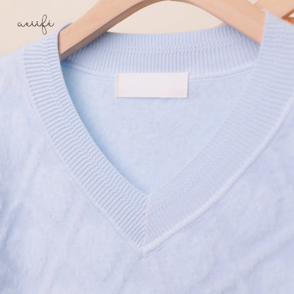 線條菱格絨感針織上衣