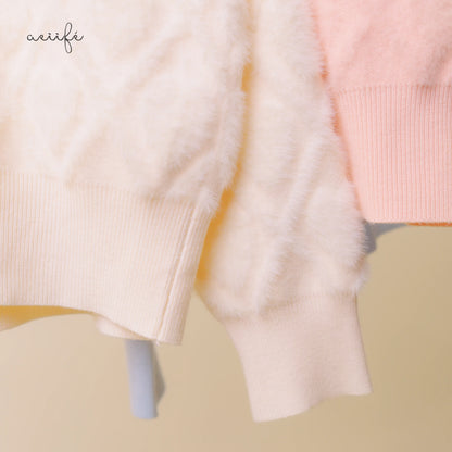 線條菱格絨感針織上衣